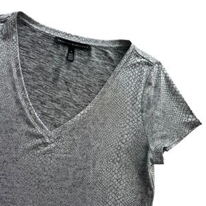 White House Black Market Gray Women's S Silver Metallic Snakeskin V-Neck Tee Top